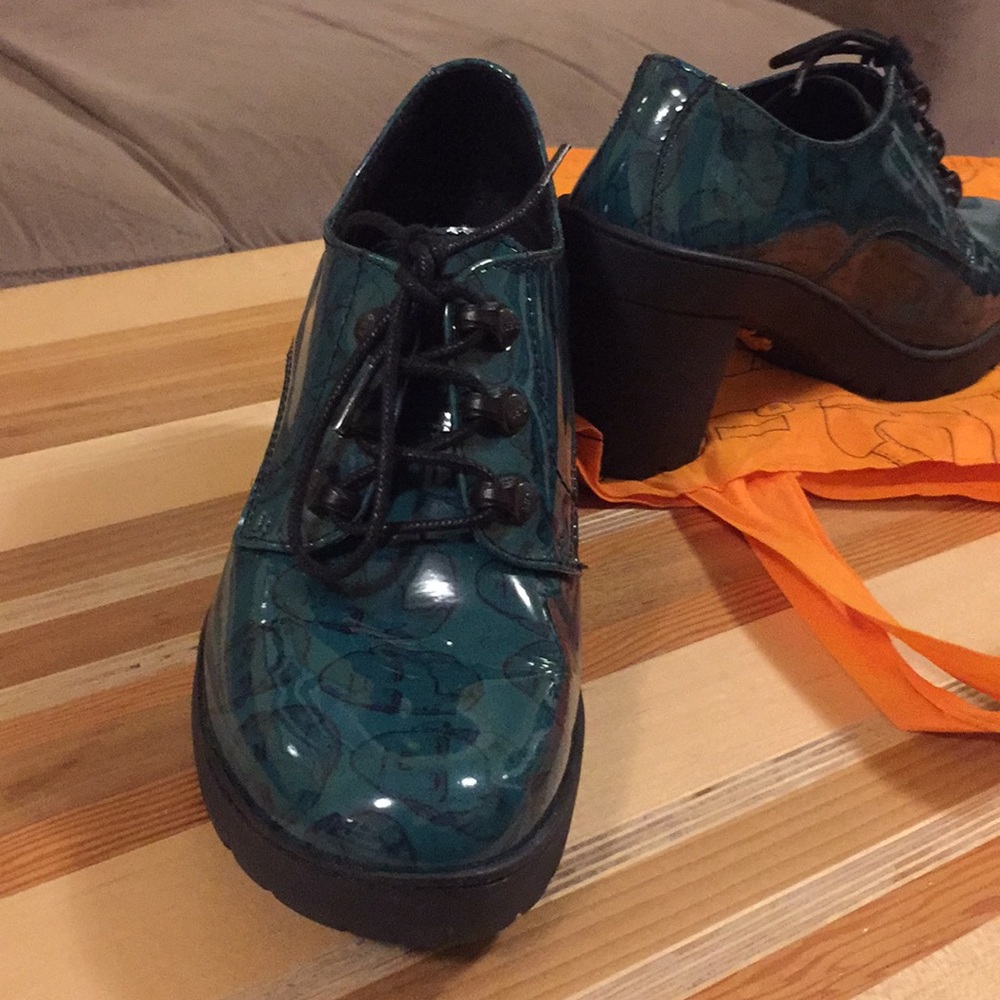 The Art Company Chunky Lace Up Heels - Picture 6 of 7